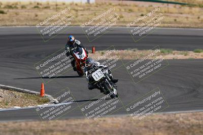 media/Apr-19-2025-AHRMA (Sat) [[3d98ca3309]]/Race/Group 8/Turn 4/